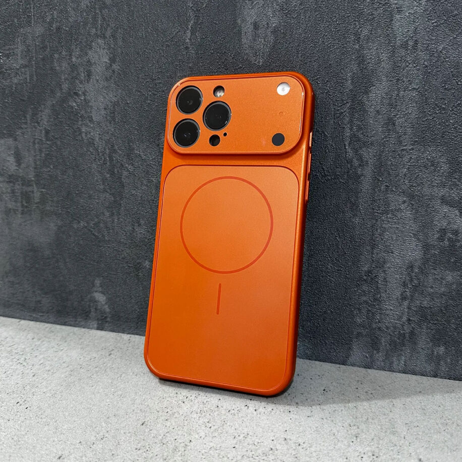 iPhone 17 Pro Kılıf Turuncu – Mat AG Glass Anti-Glare Buzlu Cam, MagSafe Uyumlu, Darbe Emici Şeffaf Kenar