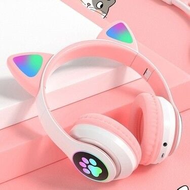 Pembe Kedi Figürlü Bluetooth Kulaklık – LED Işıklı Sevimli Tasarım, Kablosuz Özgürlük ve Güçlü Bas Performansı